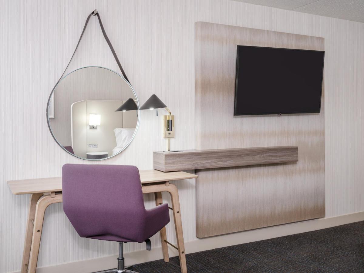Hotel Crowne Plaza Indianapolis-Airport By Ihg Exteriér fotografie
