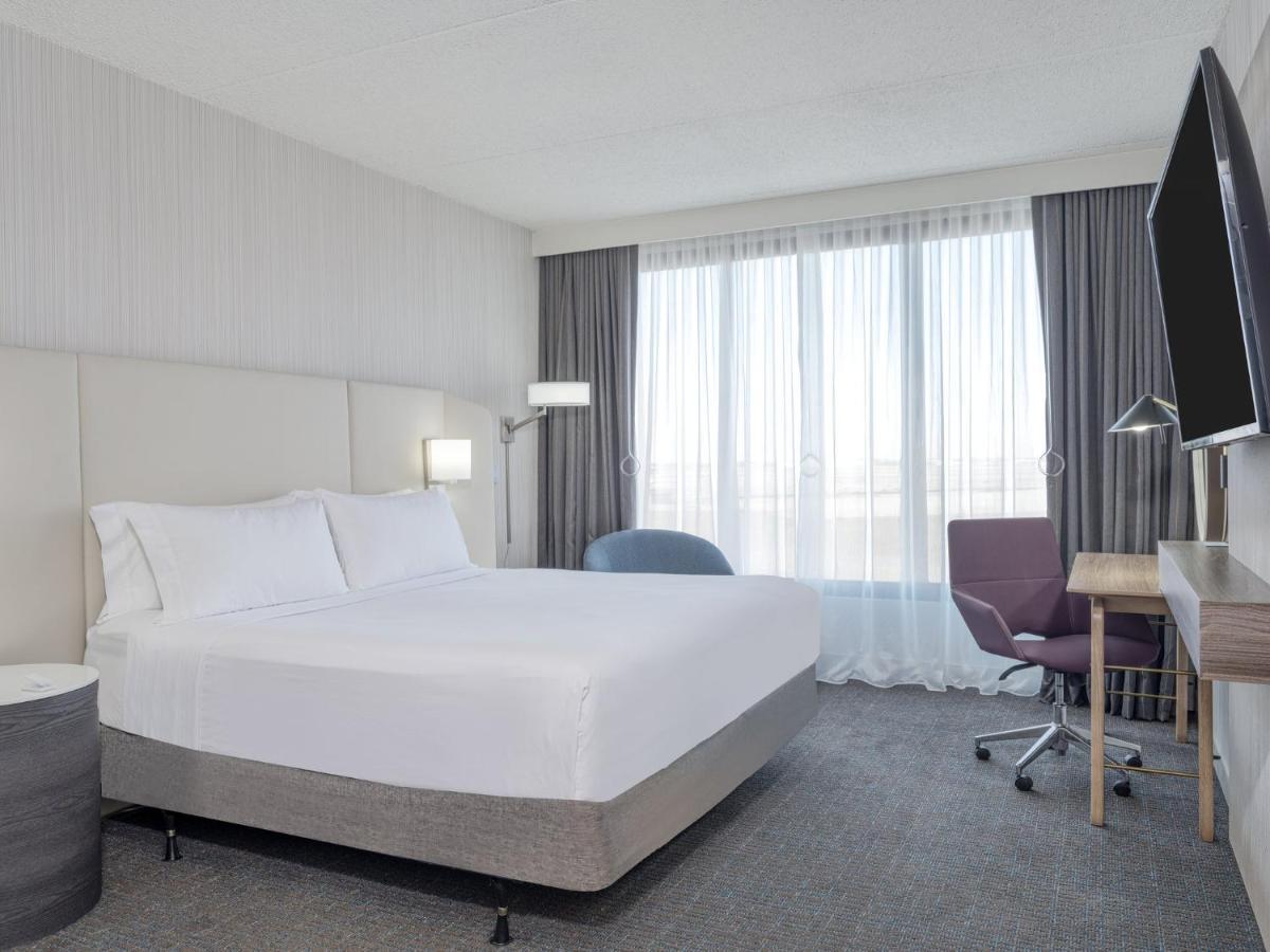 Hotel Crowne Plaza Indianapolis-Airport By Ihg Exteriér fotografie